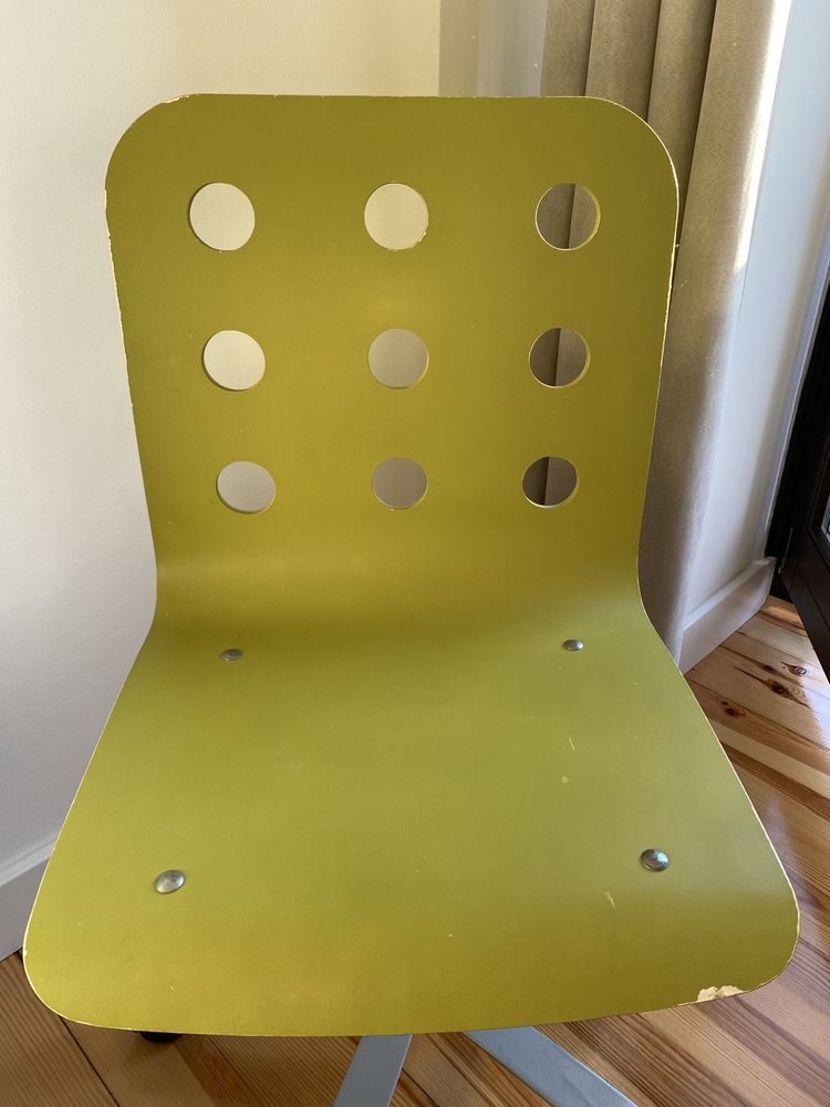 Zielone krzeslo obrotowe Ikea