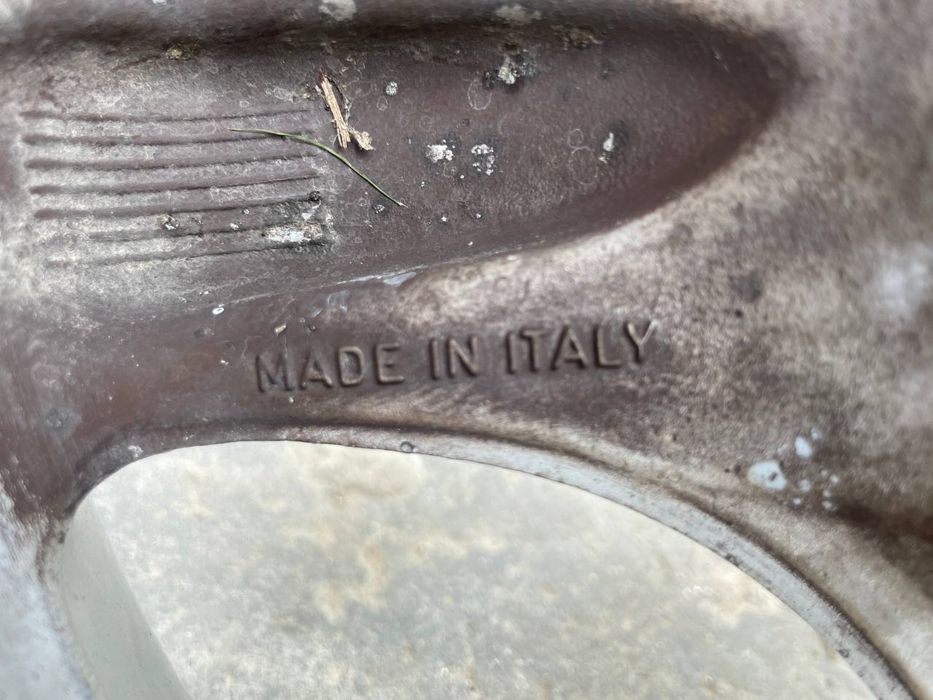 Продам литі диски