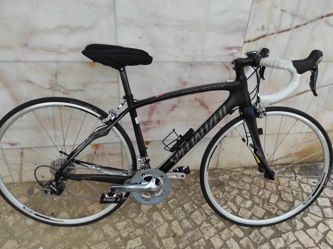 Bicicleta Roubaix sport