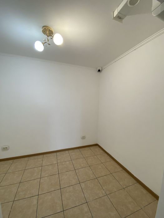 Продаж комерційного приміщення в центрі