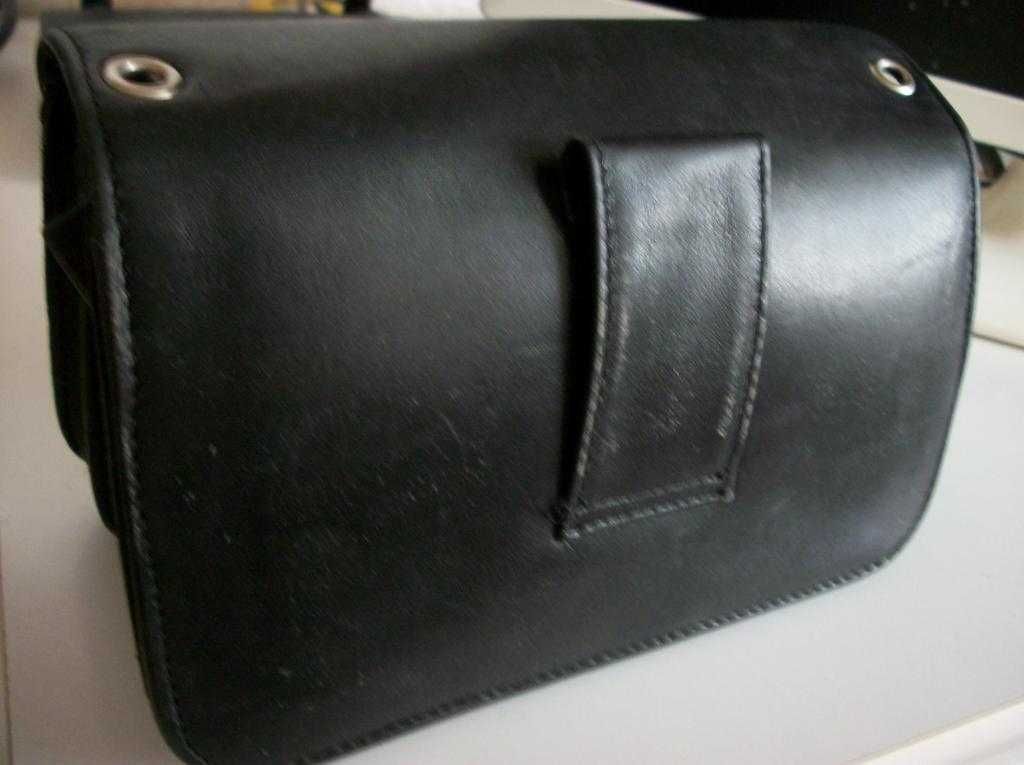 Сумка-барсетка, мужская, кожаная. Tonelli . Производство Италия. 1990x