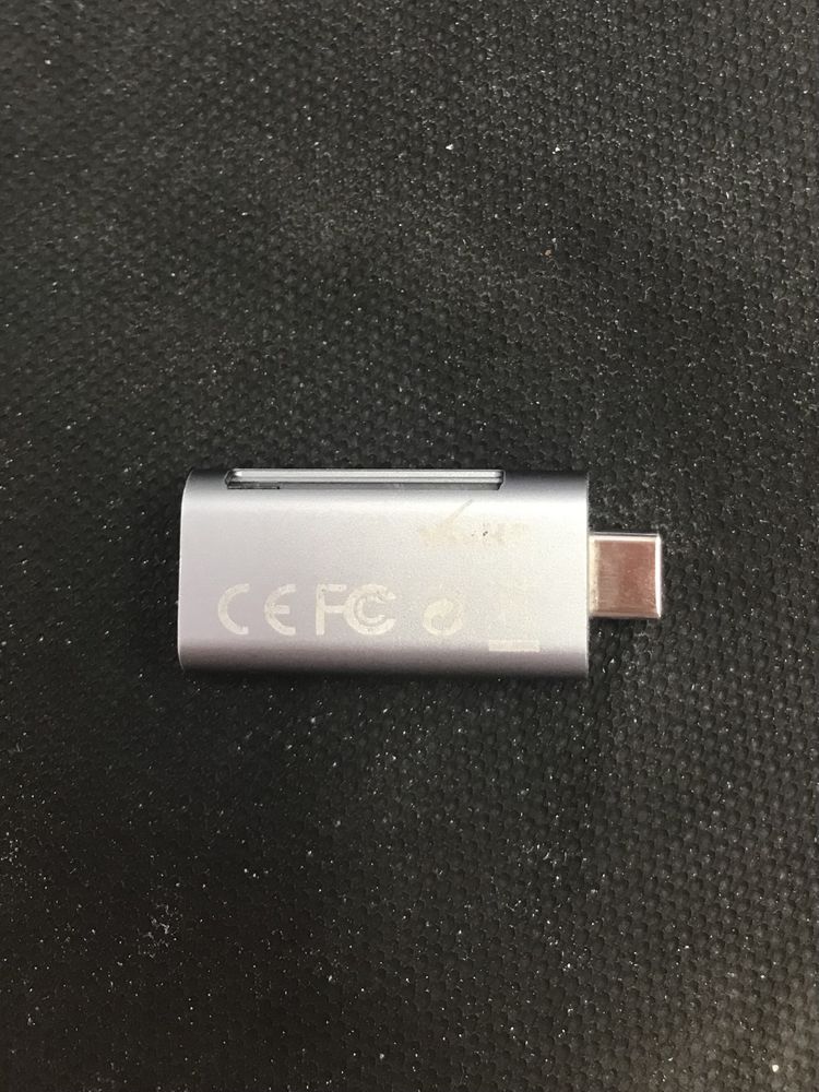 adaptador usb-c para cartão SD