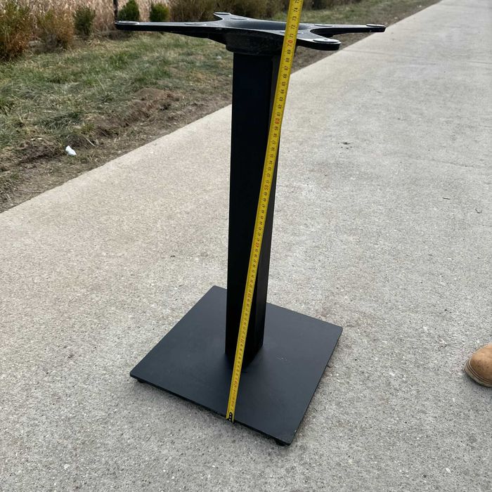 Żeliwna podstawa kwadratowa do stołu - Pedrali