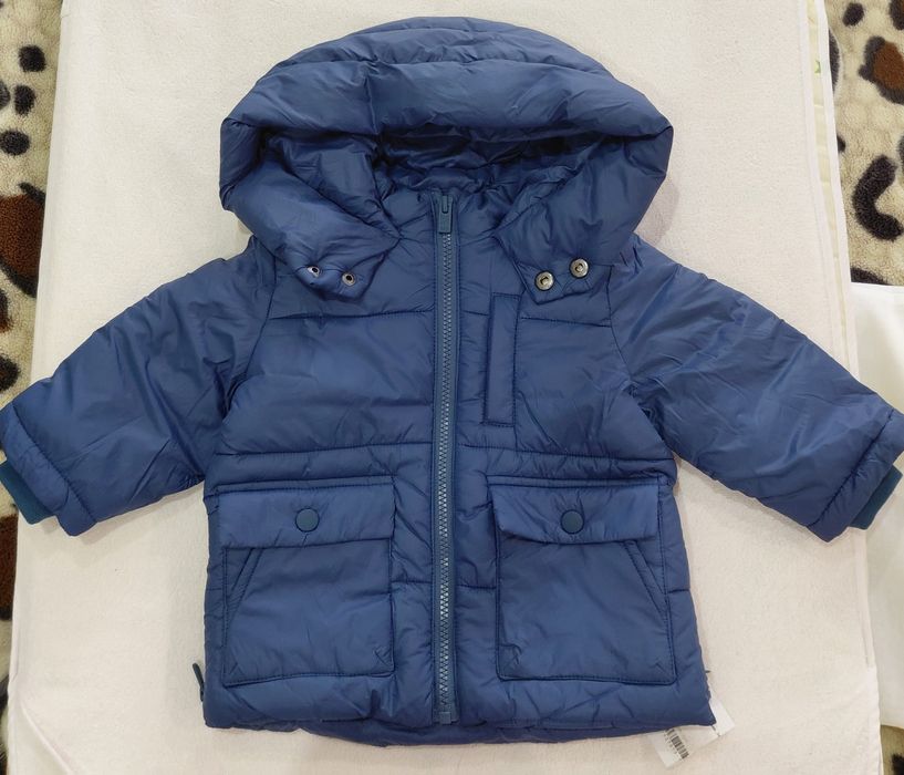 Продам куртку дитячу
