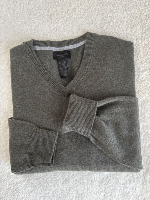 Sweter kaszmirowy męski w kolorze khaki Magaschoni rozmiar L