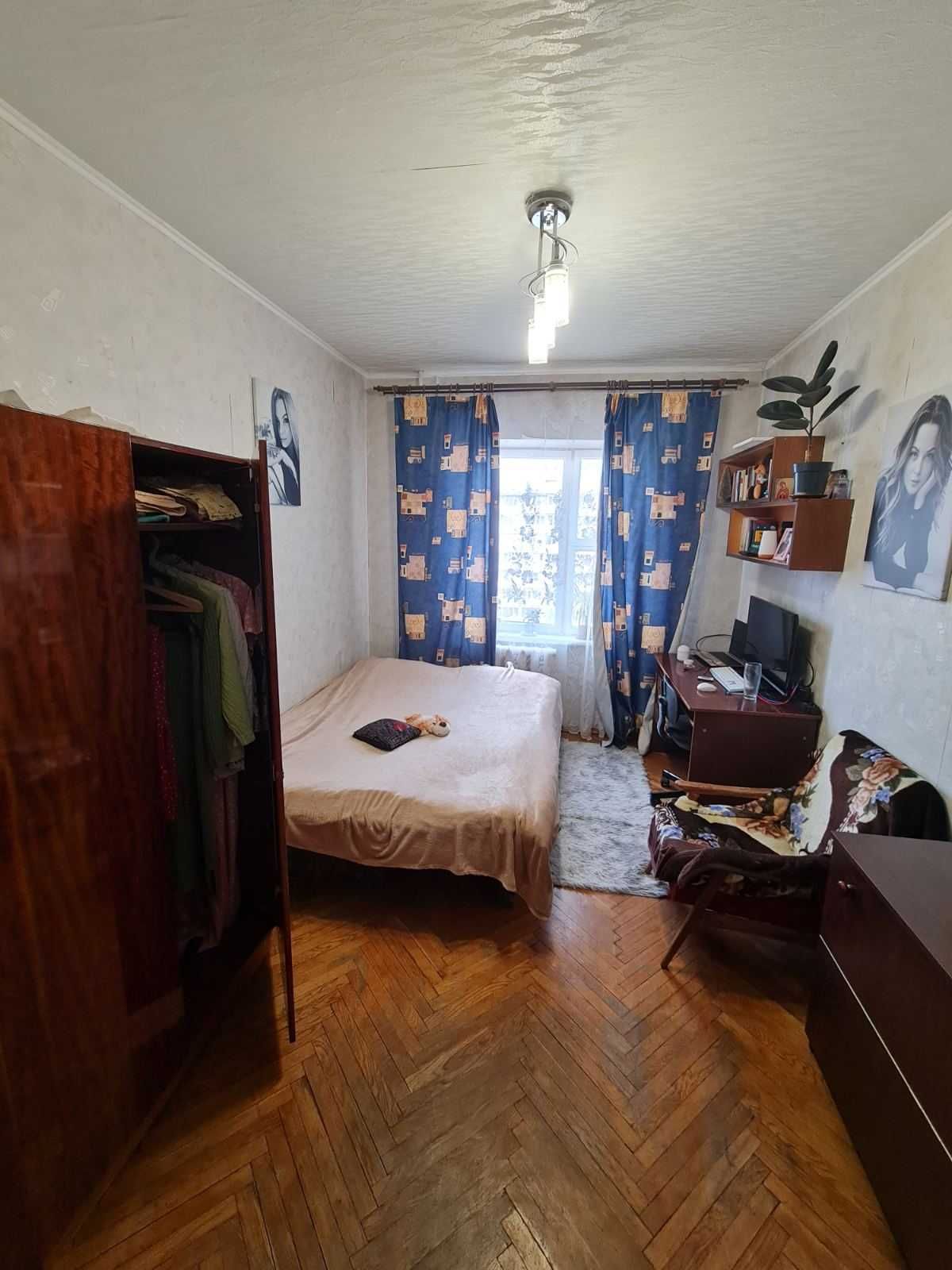 Продам 3 кім. квартиру пров.Квітневий 7, ТРЦ Ретровіль.