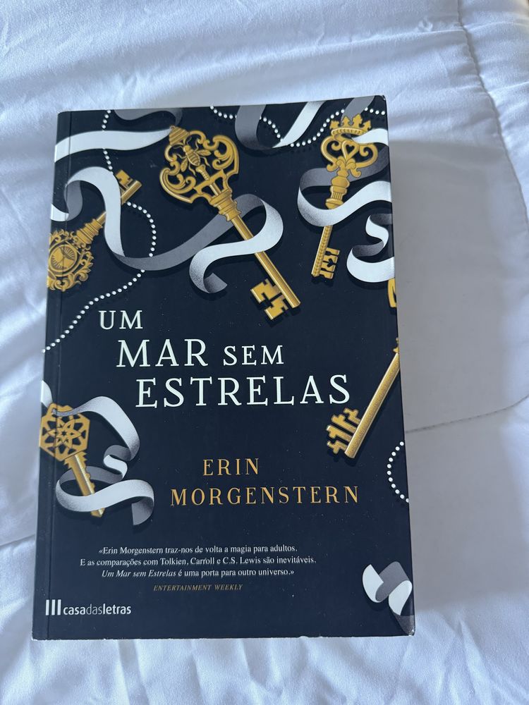 Livro Erin Morgenstern - Um mar sem estrelas