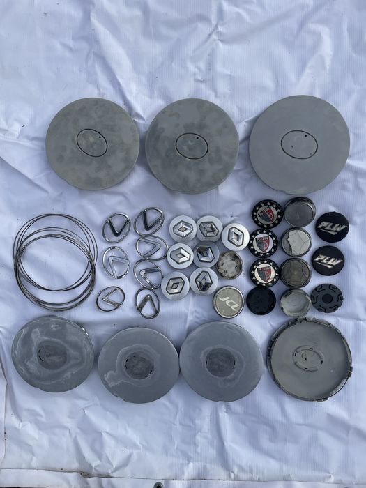 Колпаки і колпачки до дисків  ,,Lexus”,,Renault”