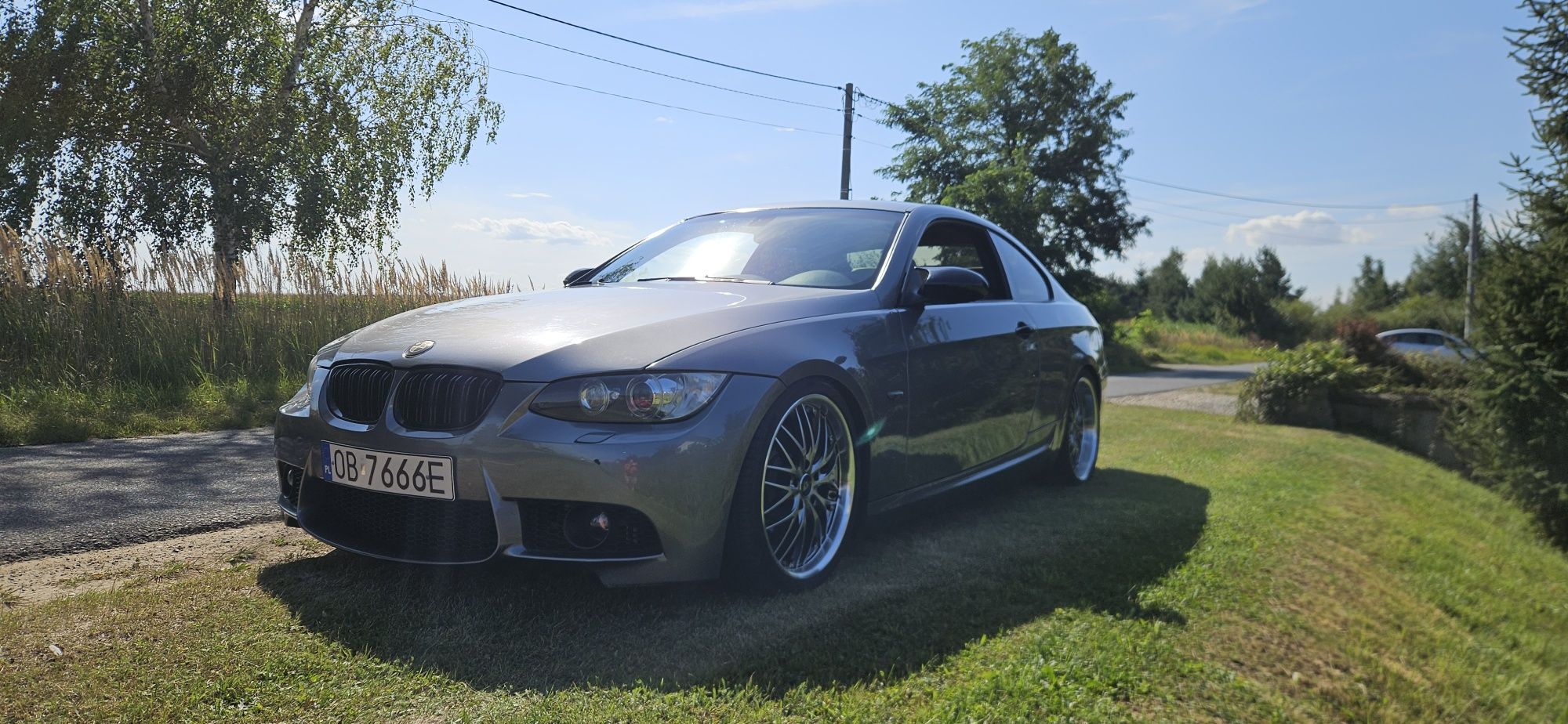 BMW   E92    335 I