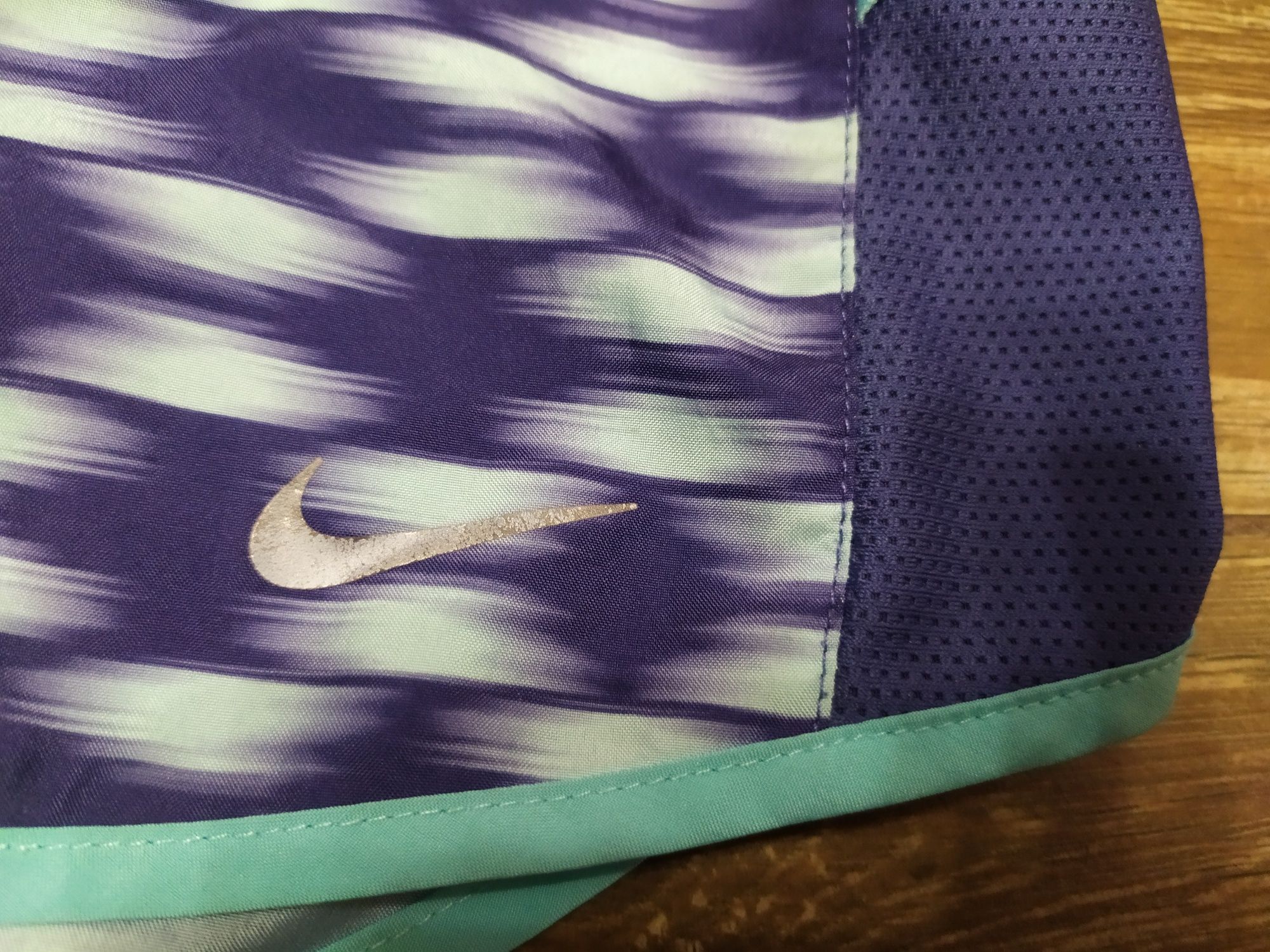Spodenki krótkie Nike damskie rozmiar M z majtkami