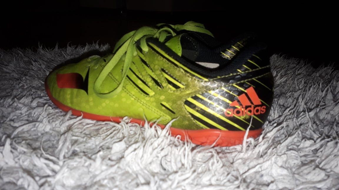 Adidas messi  obuwie sportowe