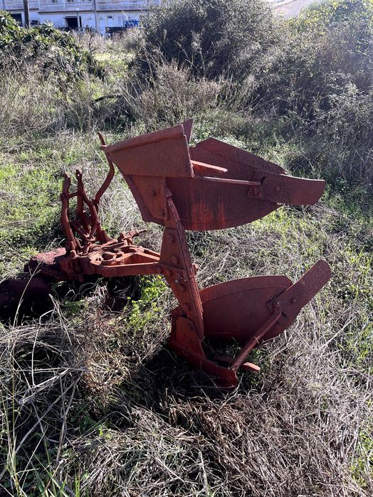 Charrua Reversível antiga