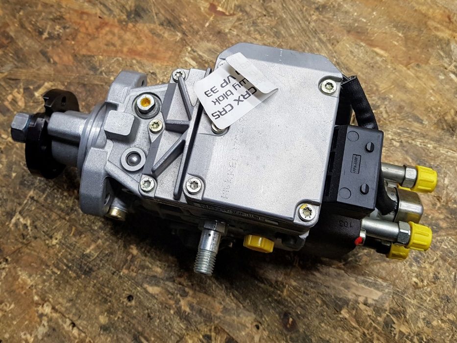 Pompa wtryskowa Bosch Caterpillar 3054 C4,4 Perkins 1104 CAT 24v 12v