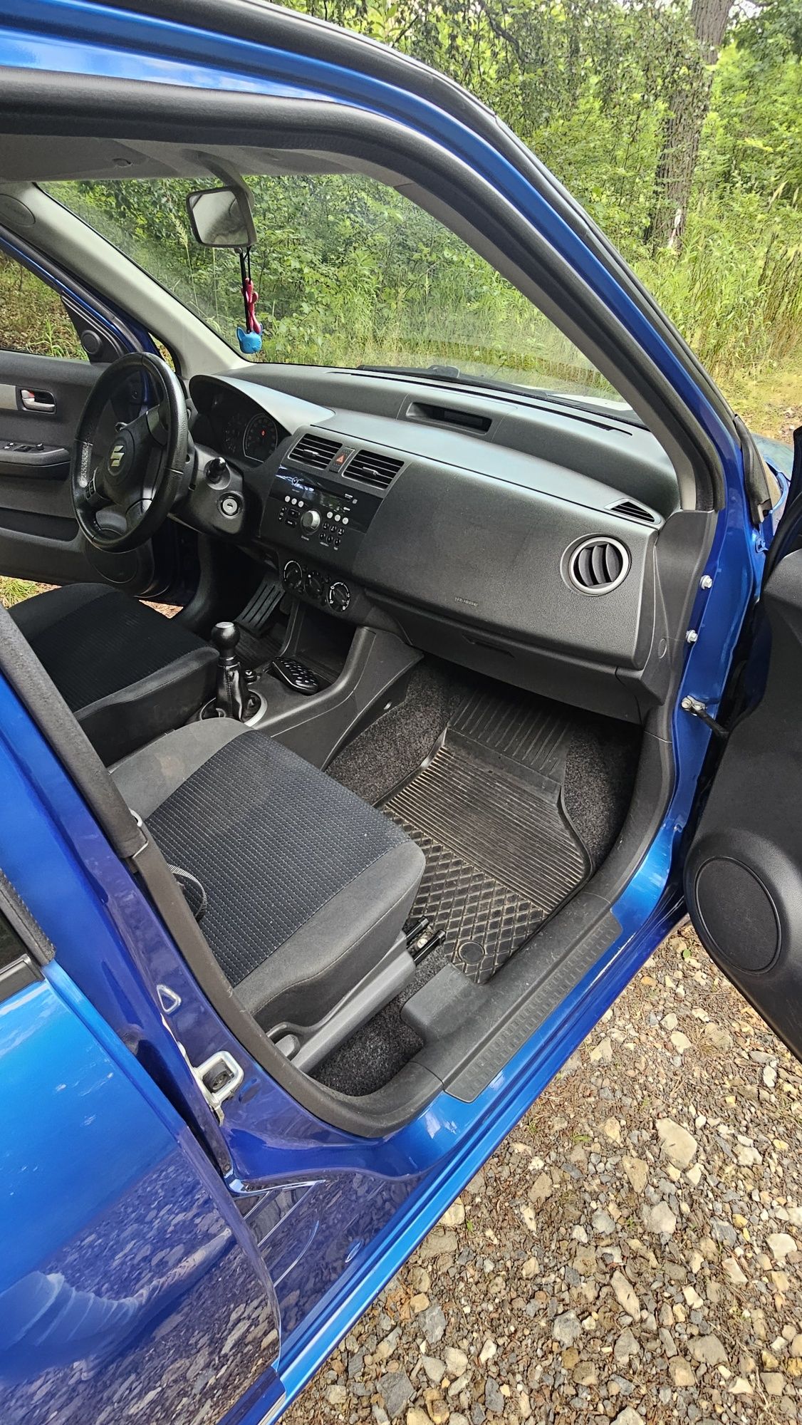 Suzuki Swift 1.3 benzyna