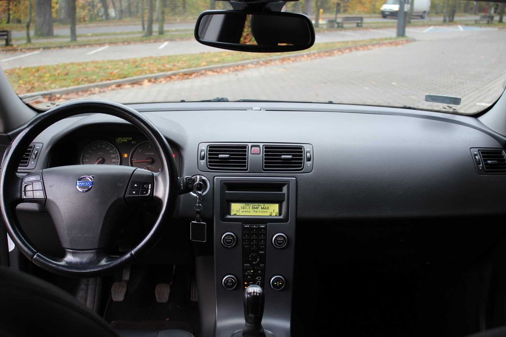 Volvo V50   2.0D