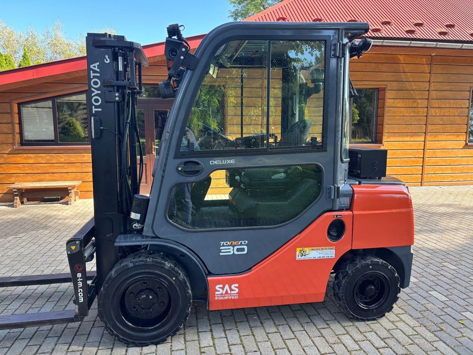 Toyota 8FDF30 8Fd30 Tonero Kabina Klimatyzacja 3 t diesel  64 600 Netto sprowadzony nowy  UDT w cenie Transport