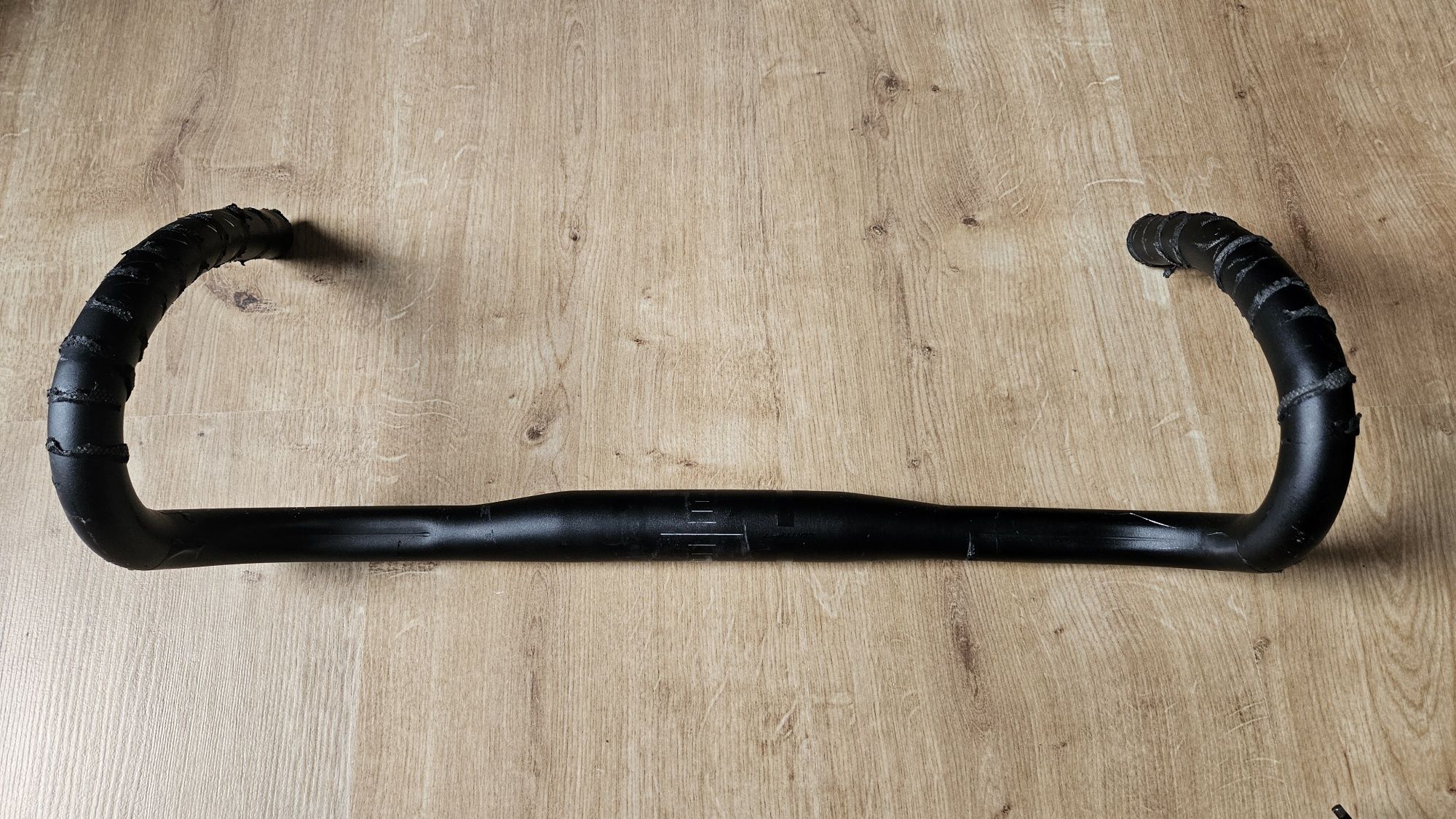 Kierownica szosowa Giant Contact 440 mm