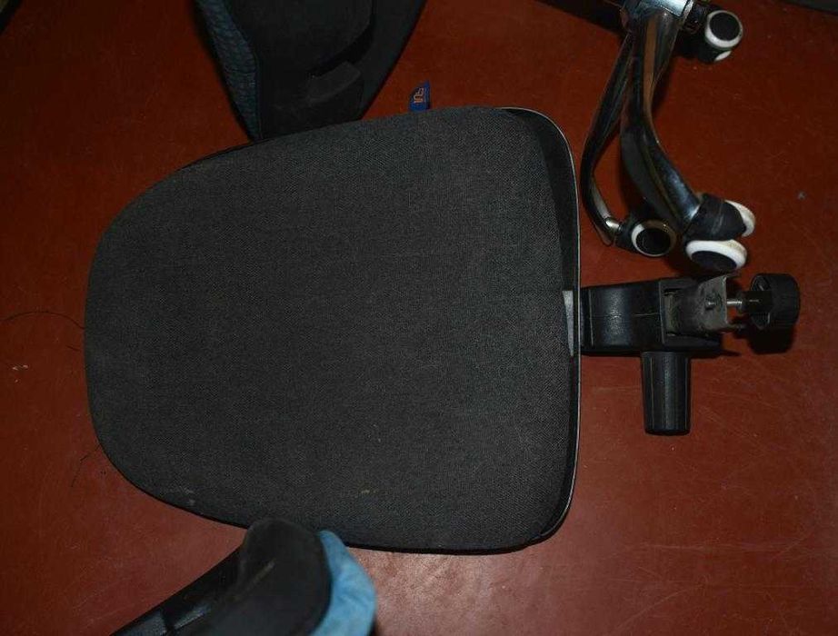 запчастини до офісних крісел