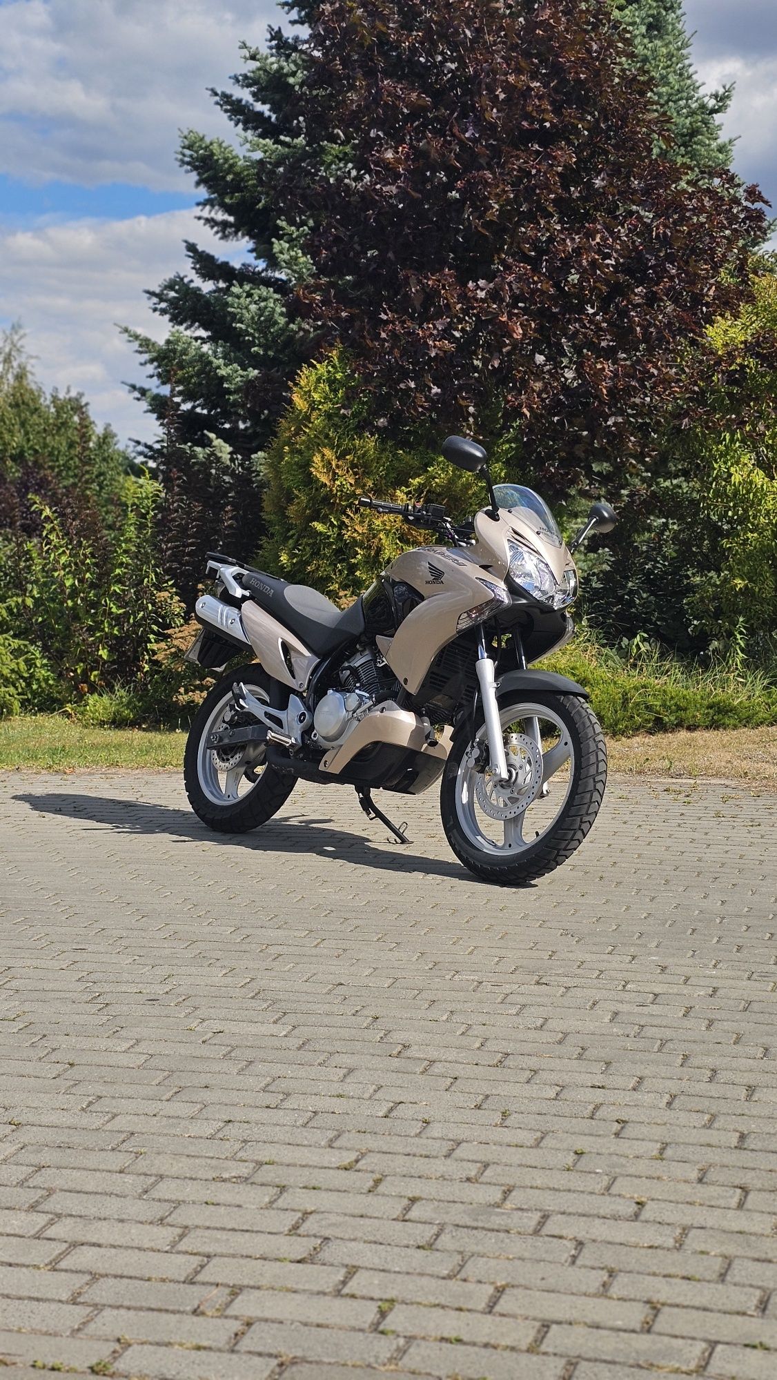 Honda Varadero 125