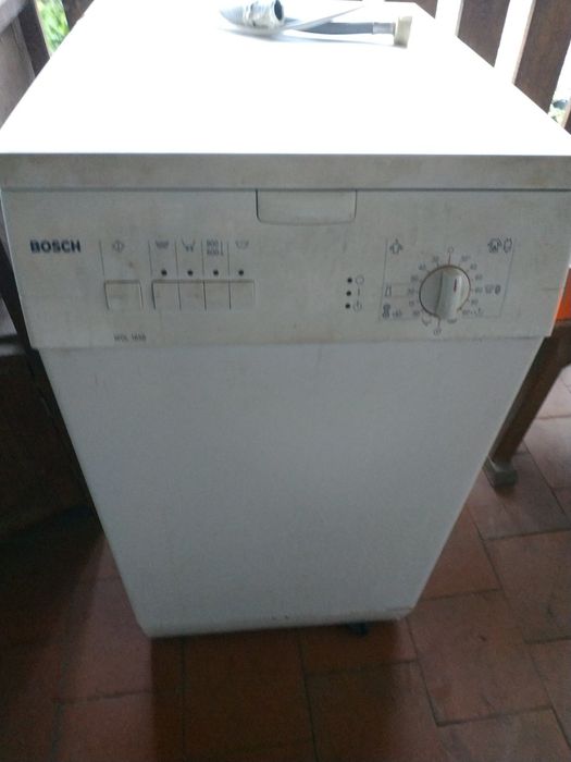 Пральна машинка Bosch на ремонт  або запчастини