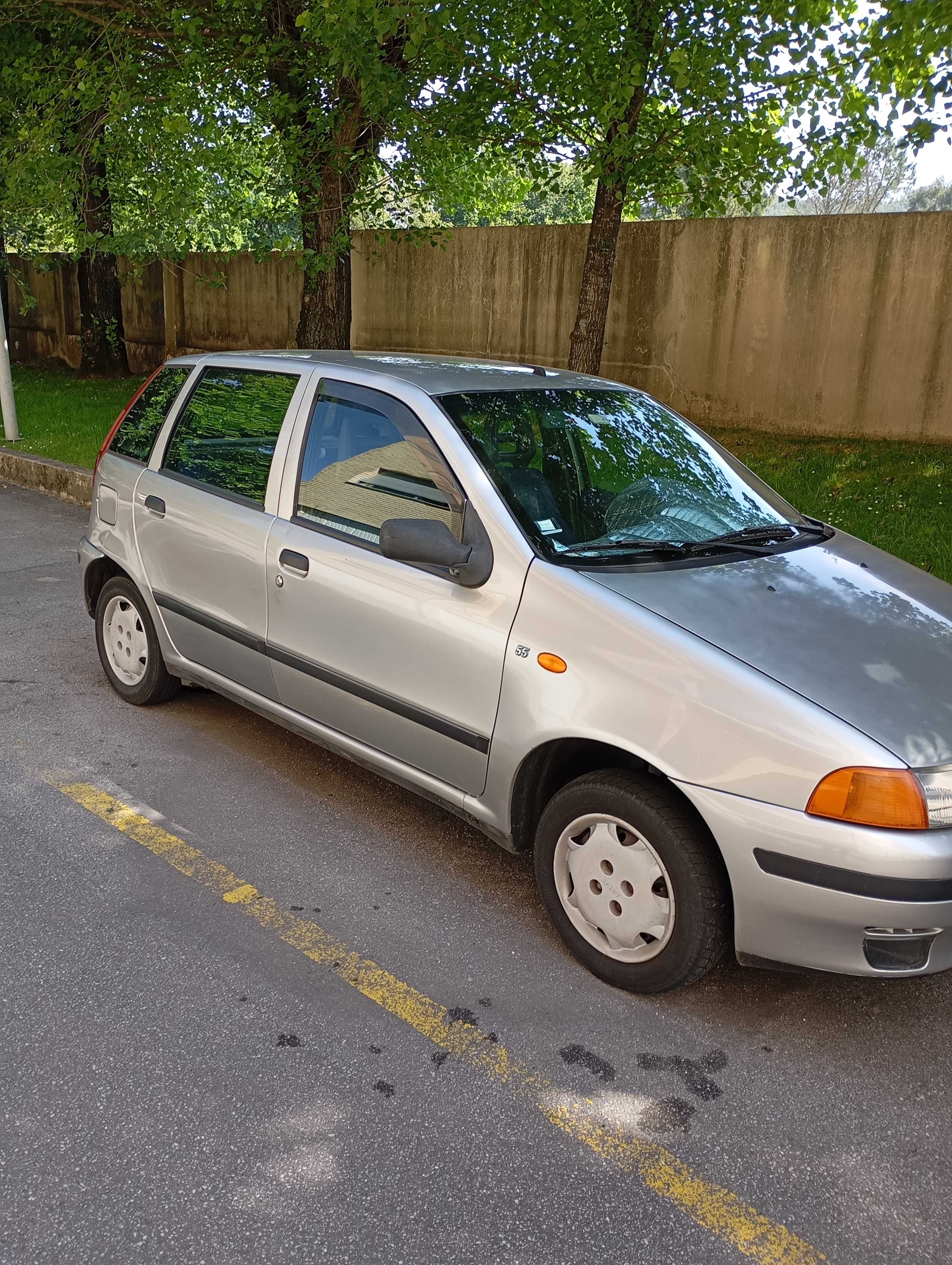 Fiat Bom Estado poucos kms