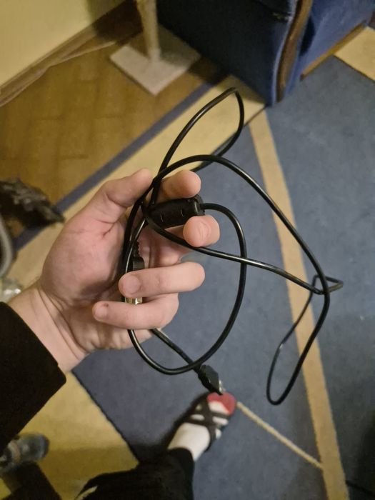 Behringer um2 звукова