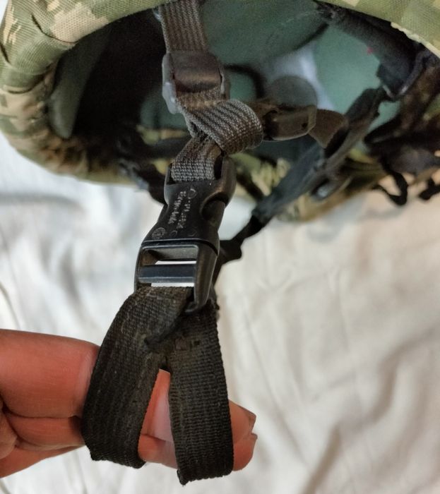 Шолом захисний. Шолом бойовий