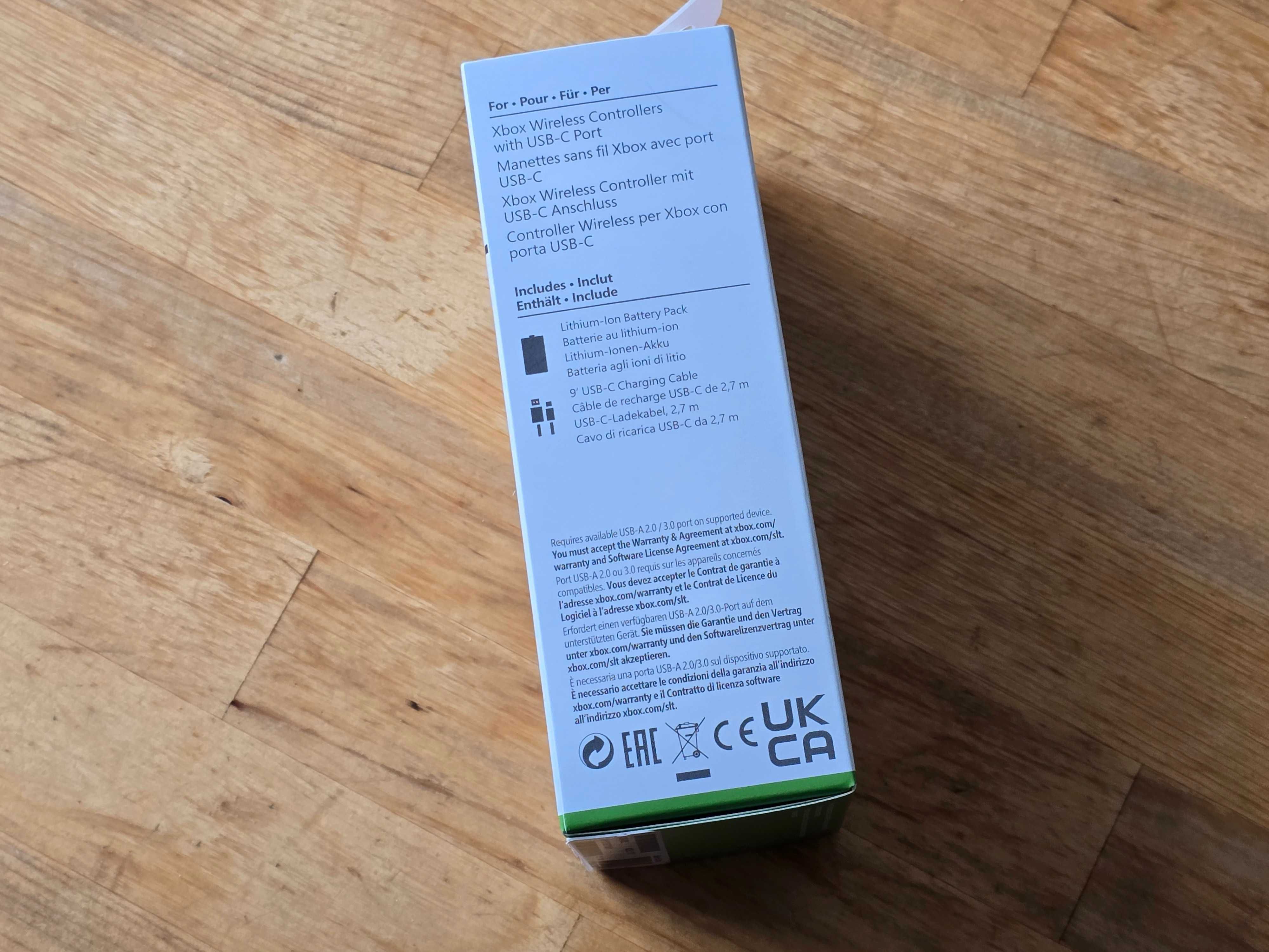 Акумуляторна батарея Microsoft Xbox Rechargeable Battery (SXW-00002)