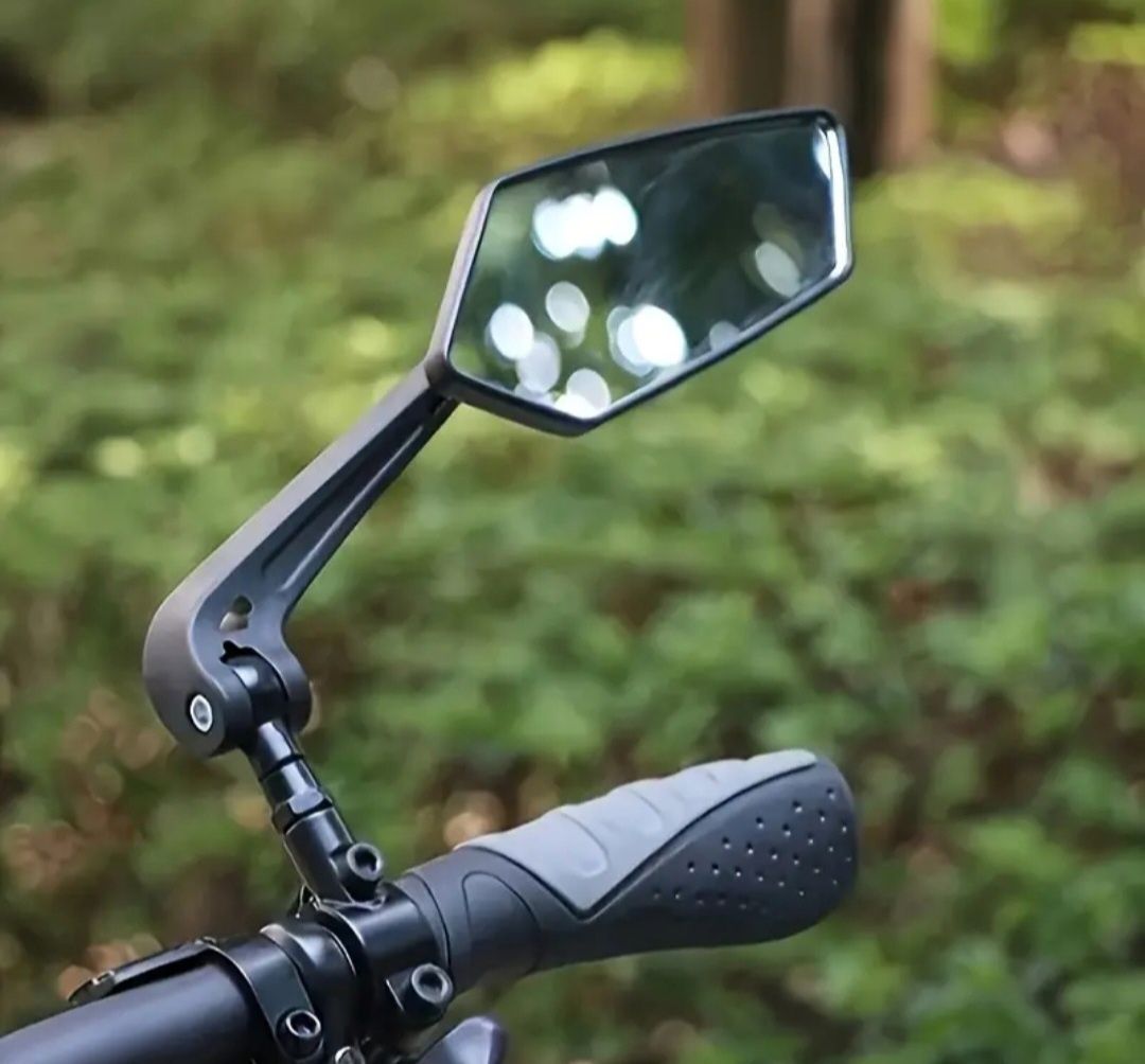 Tenho 1 par de espelho retrovisor bicicleta e outros. 
out