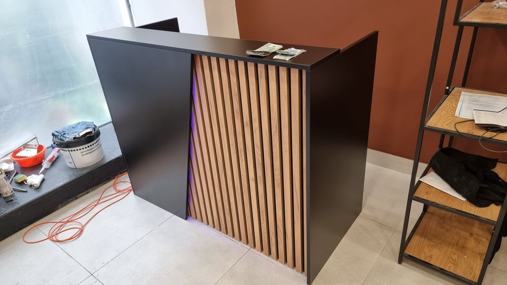 Lada recepcyjna z lamelami Recepcja Lamele Nowość