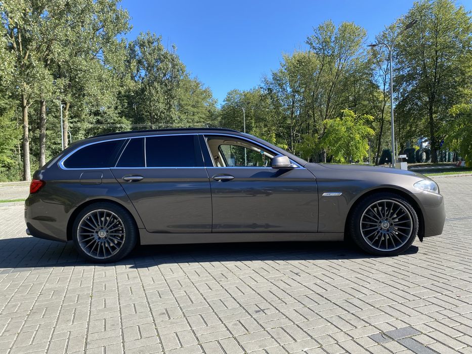 **BMW F11 530d **