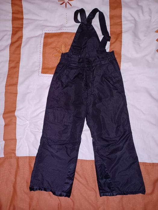 Зимова куртка на хлопчика 4-5 років