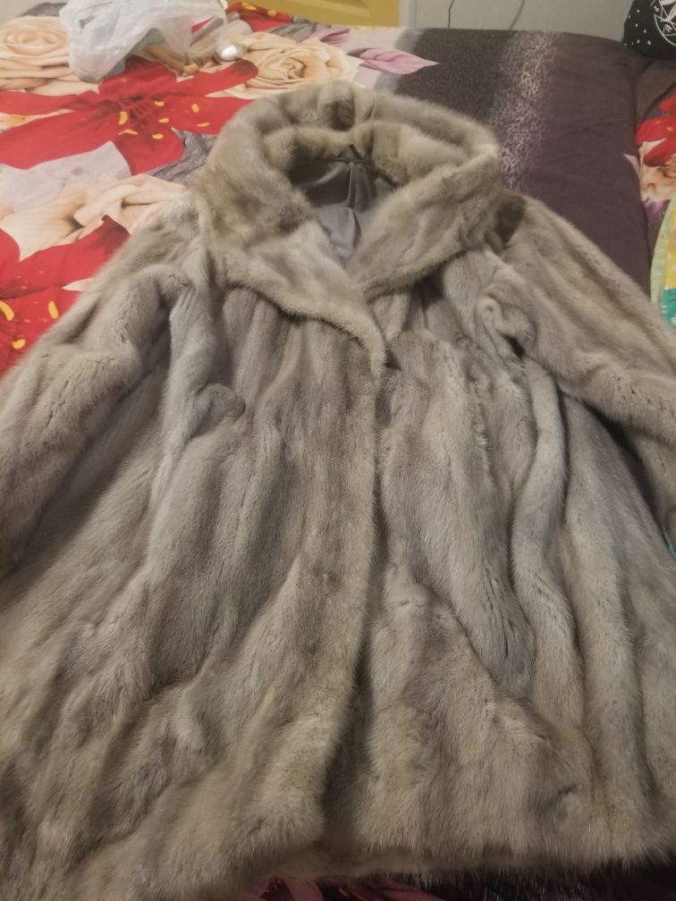 Полушубок из норки серый