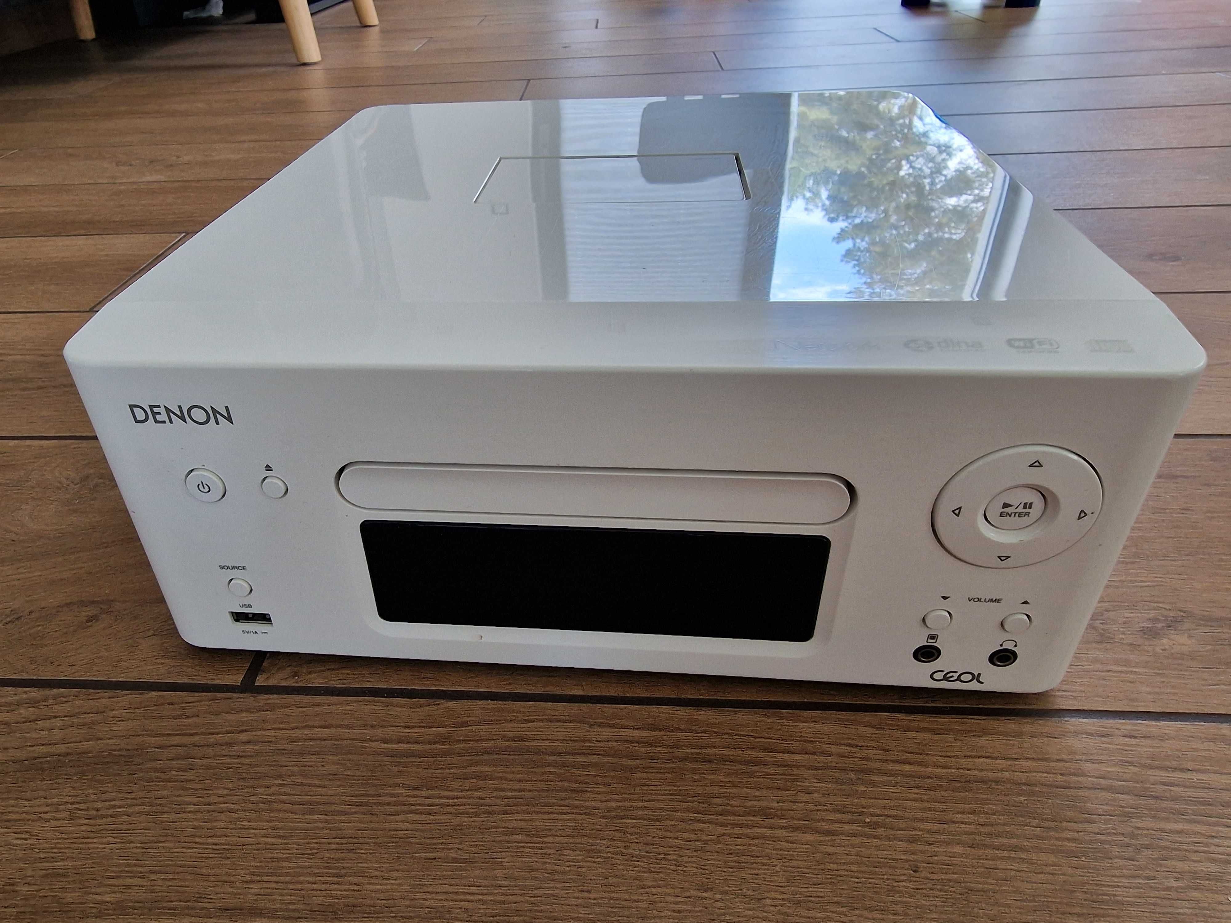 Denon Ceol N8 z kolumnami Boston A26