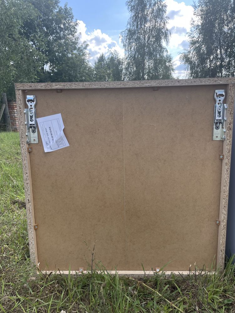 Szafka szara w idealnym stanie