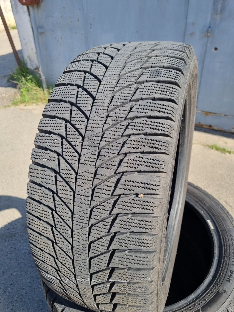 225/45R17 Triangle SnowLink