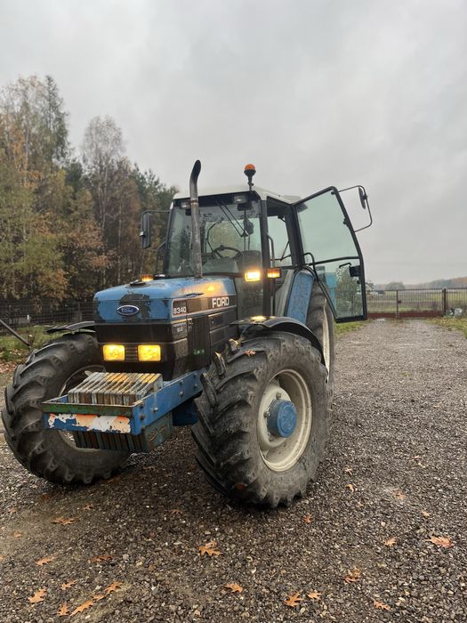 Ciagnik Ford 8340
