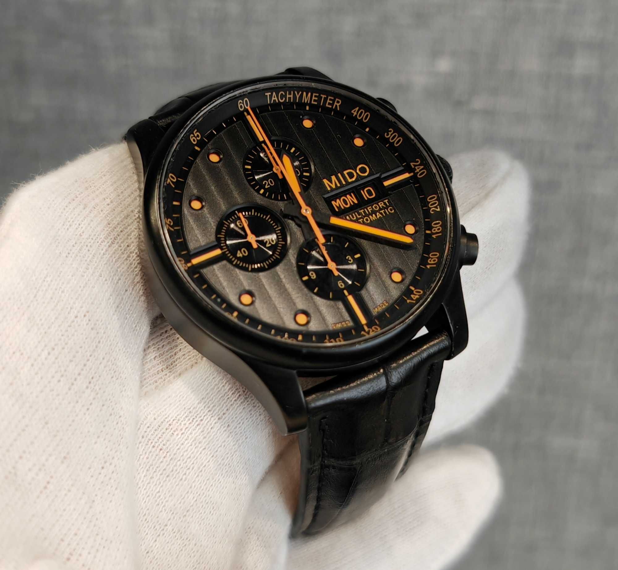Чоловічий годинник Mido Multifort M005.614.36.051.22 Automatic Chronog