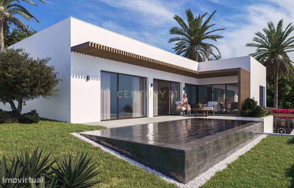 Luxuosa Moradia T3 - Prazeres - Calheta com Vista Mar e Piscina