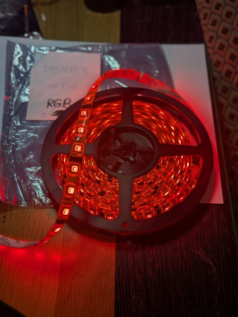 RGB LED-стрічка SDP3180B 14,4Вт IP63 DELUX, 5 метрів, 12 вольт