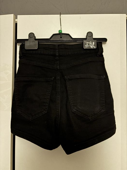 Letnie jeansowe spodenki