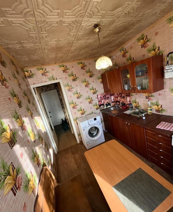 Інстит звязку. Здається 3-х кімнатна квартира