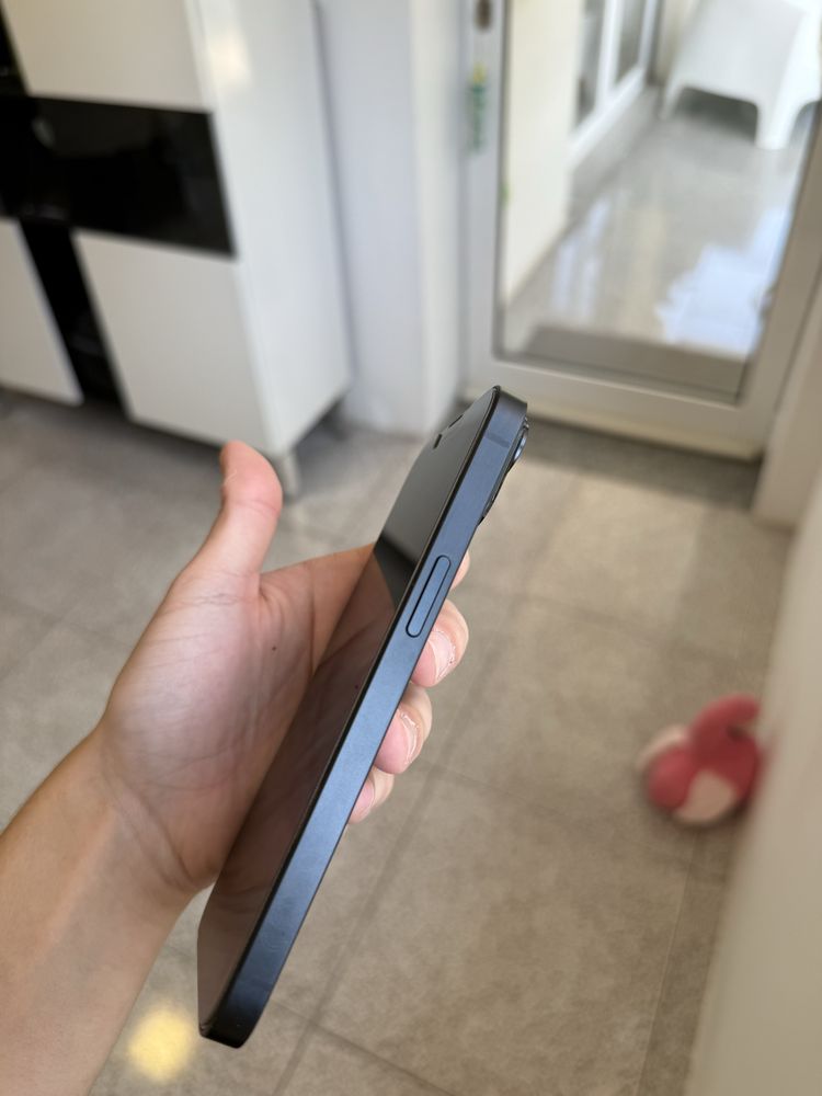 IPhone 14 como novo