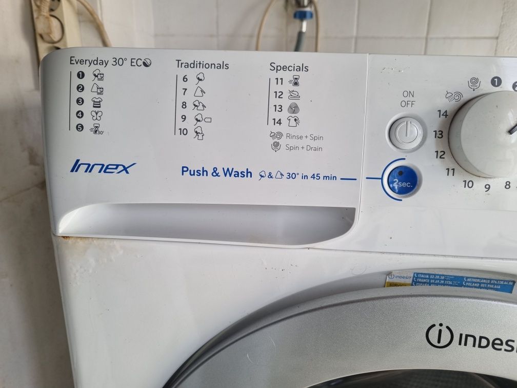 Maquina lavar roupa Indesit