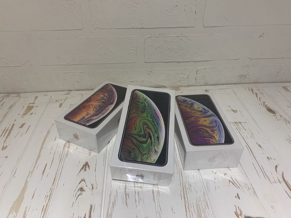 iphone Xs  64, Xs 256, 512 Space gray, gold , silver New!