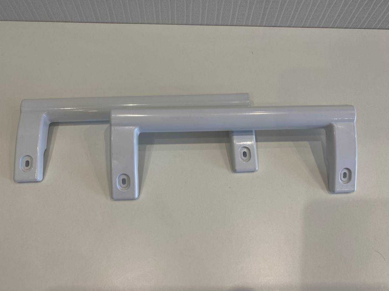 Ручка дверей для холодильника Атлант (верхня або нижня)