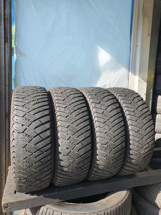 Good Year UltraGrip 195/55 R15