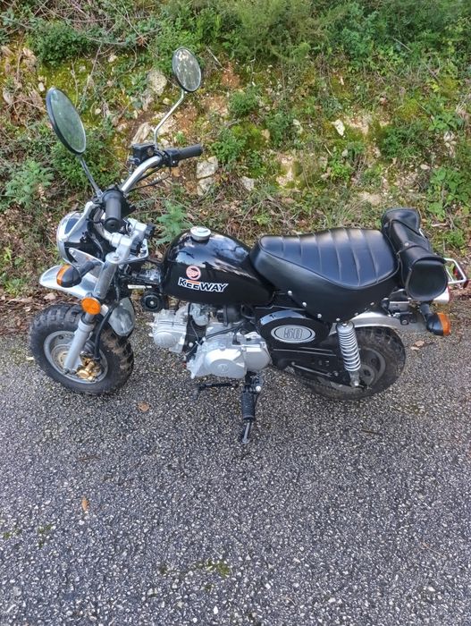 Mota mini Keeway 50cc