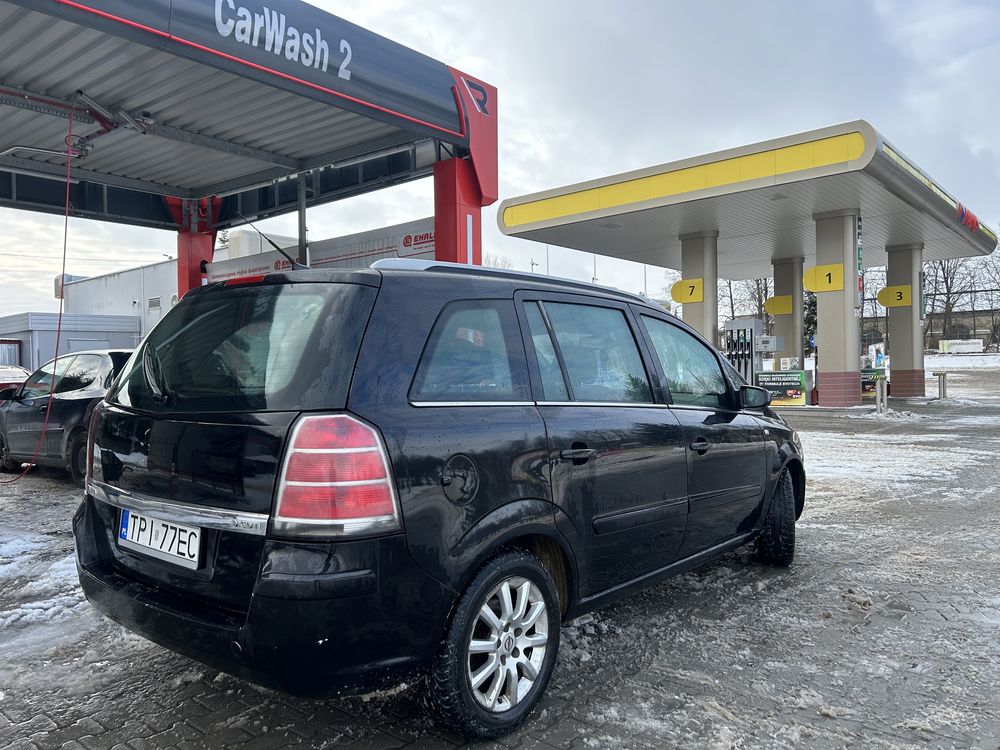 Opel Zafira 1.9CDTI 120KM 2005