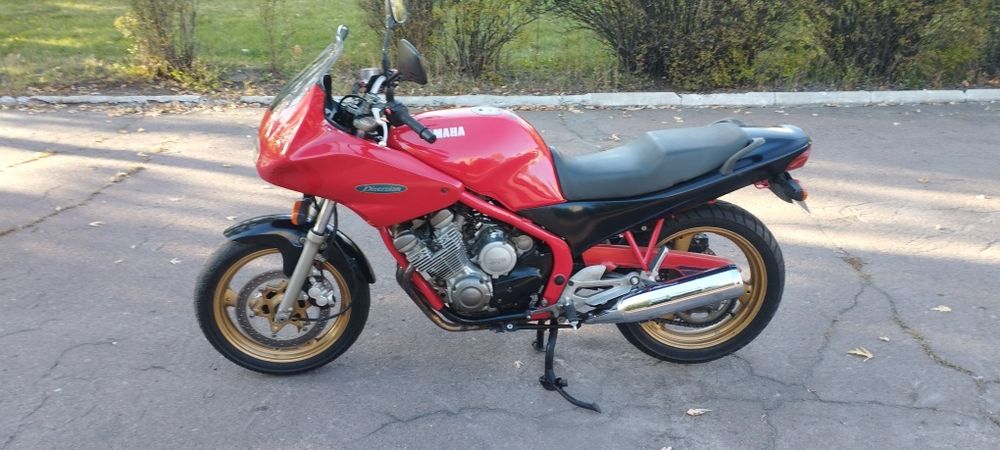 Ямаха XJ600 Diversion
